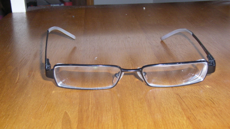 Glasses are commonly used to address short-sightedness.
